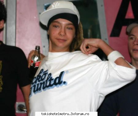 tom tom - tokiohotelfan - Tom